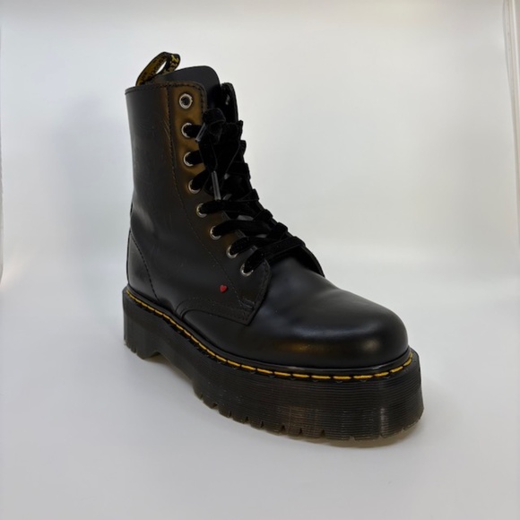 Dr. Marten's Betty Boop Jadon Boots Womens Size 8 - Picture 3 of 9